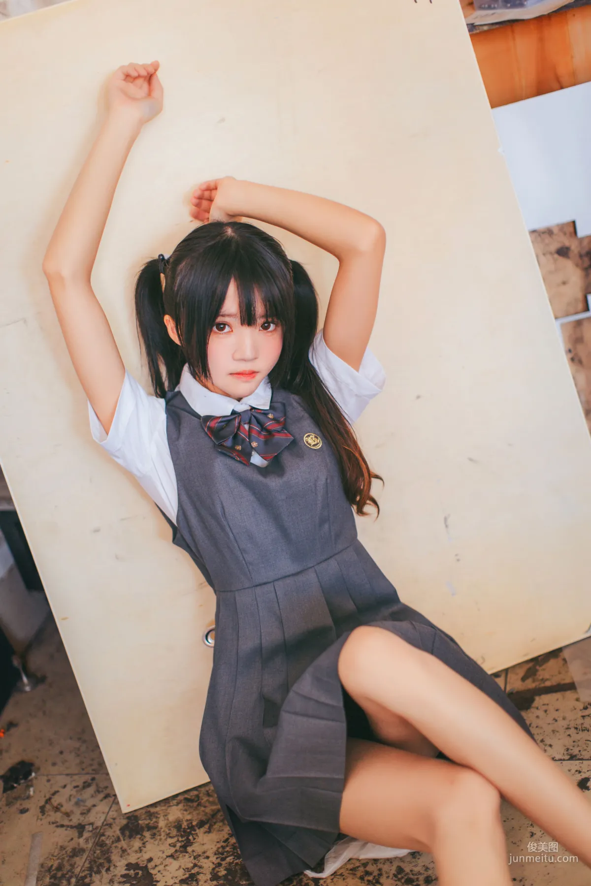 桜桃喵《畫室少女》 [蘿莉COS] 寫真集 11