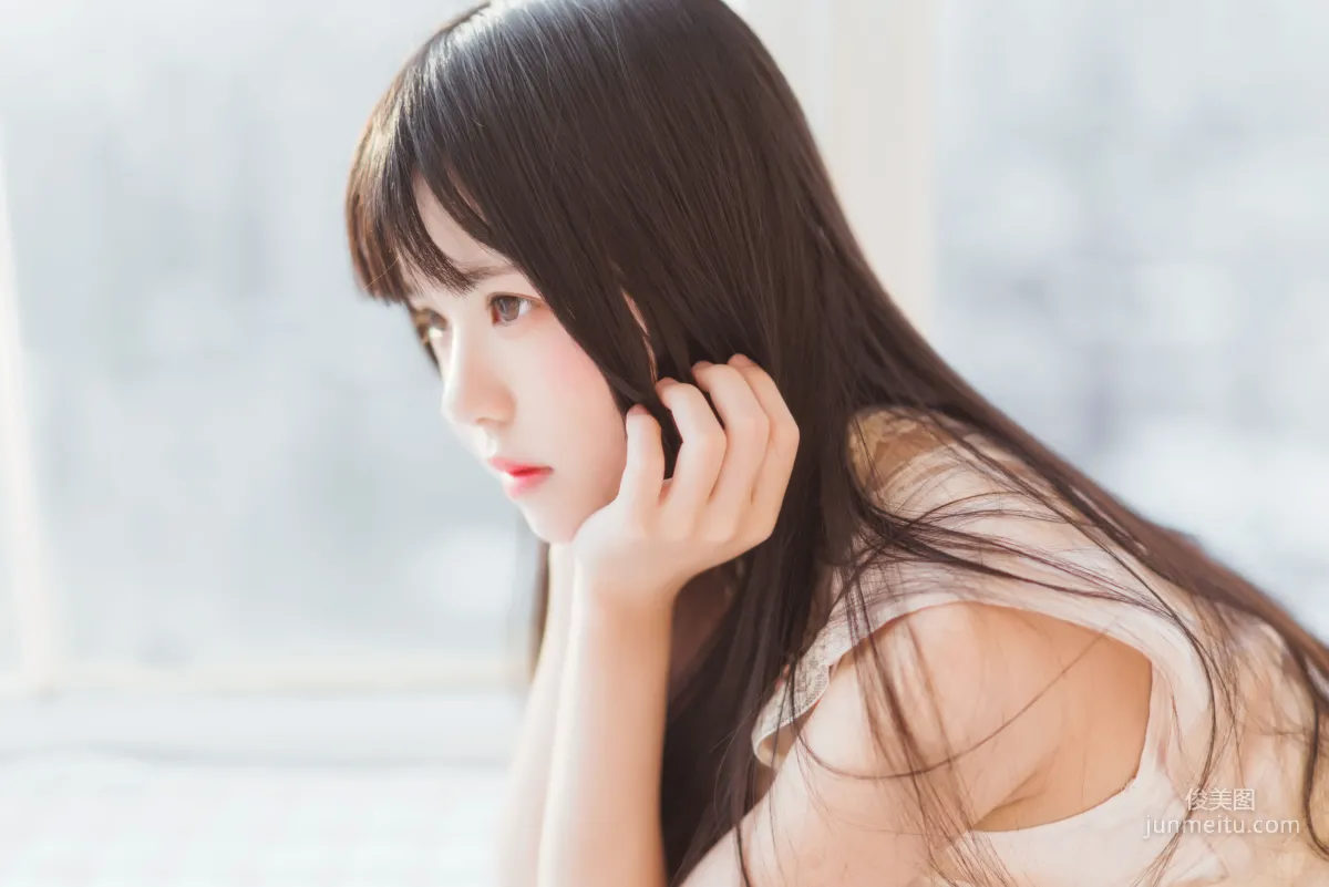 桜桃喵《喵呀》 [蘿莉COS] 寫真集 28