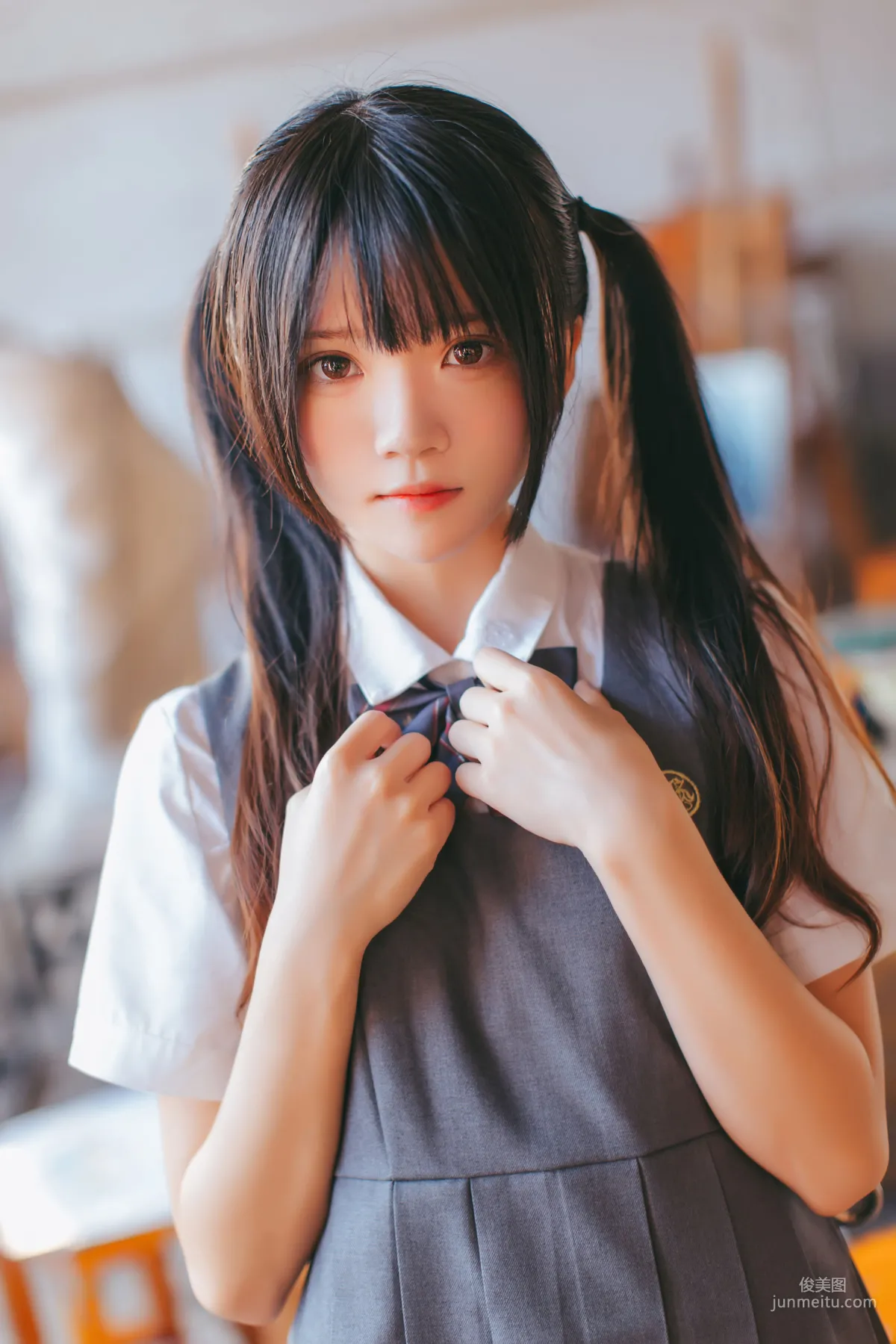 桜桃喵《畫室少女》 [蘿莉COS] 寫真集 17