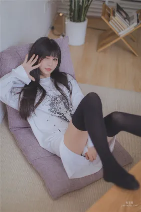 [風之領域] NO.079 長發的黑絲學妹 寫真集