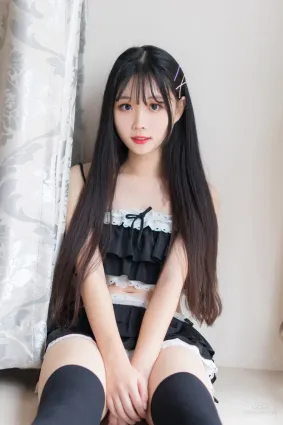 [風之領域] NO.114 長發黑絲少女 寫真集