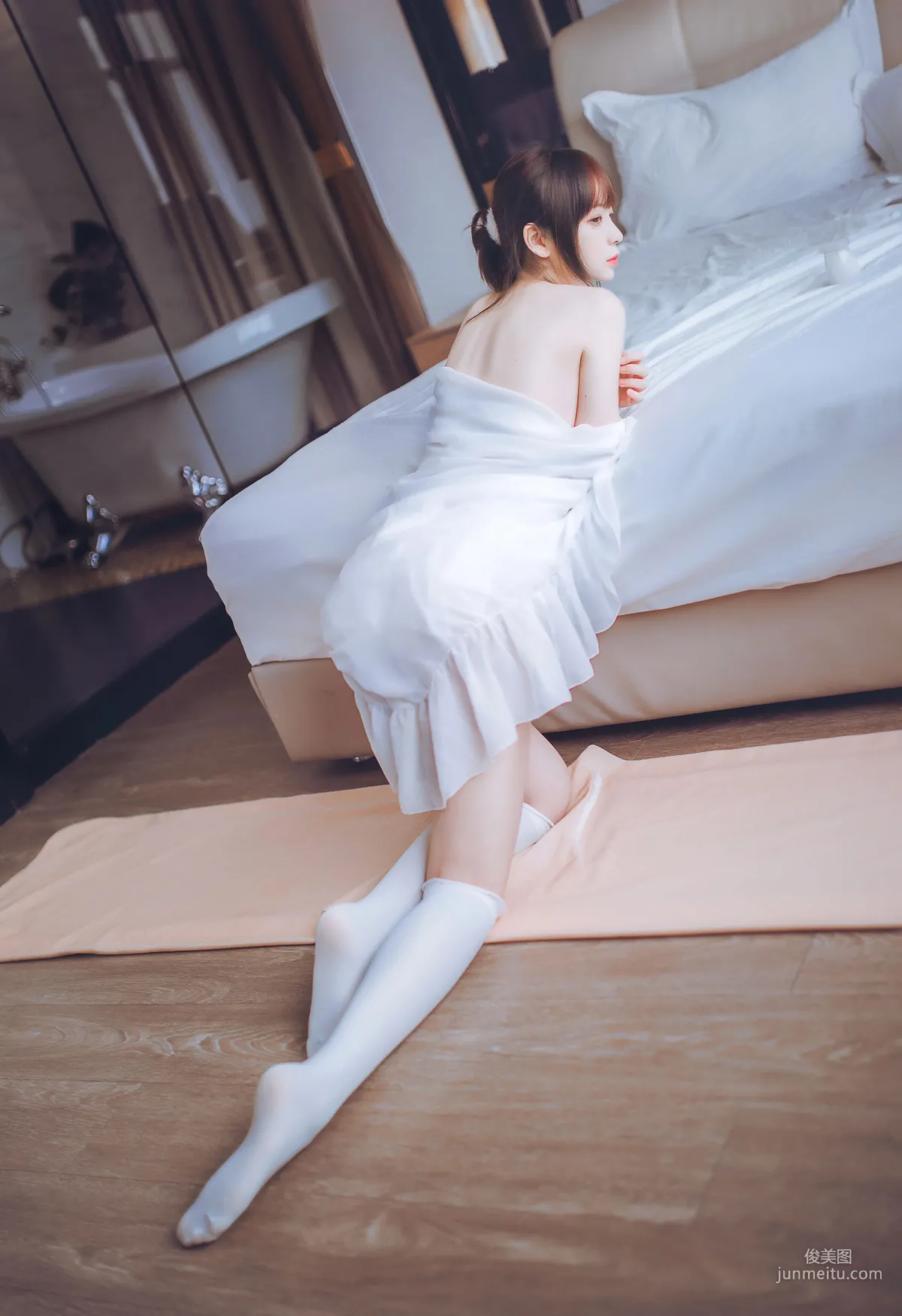 瘋貓ss《睡衣與浴室的水手服》 [蘿莉COS] 寫真集 4
