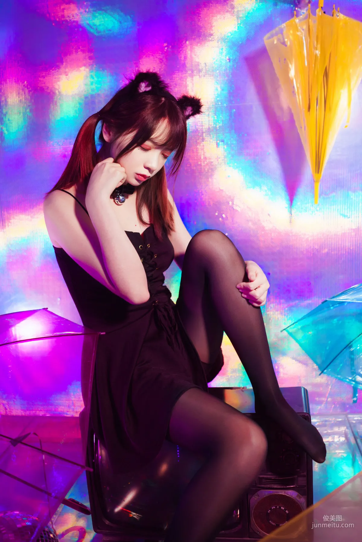 瘋貓ss《絲襪狂想曲(光)》 [蘿莉COS] 寫真集 27