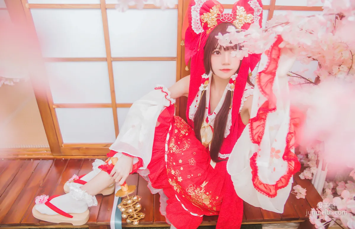 疯猫ss《灵梦》 [萝莉COS] 写真集26