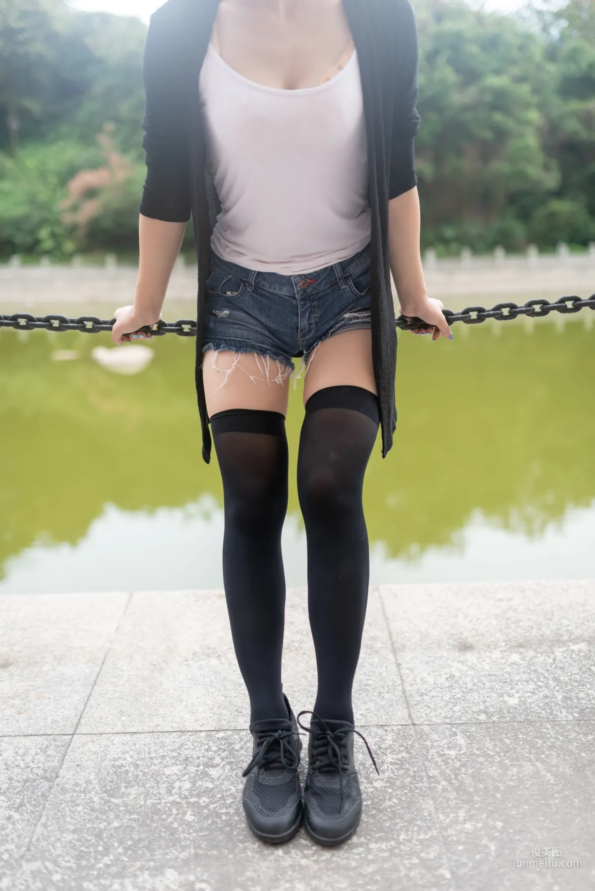 [Fengzhi Lingyu] NO.043 Black Stockings Big Bust Fashion Girl Outdoor Photo Set photo 36