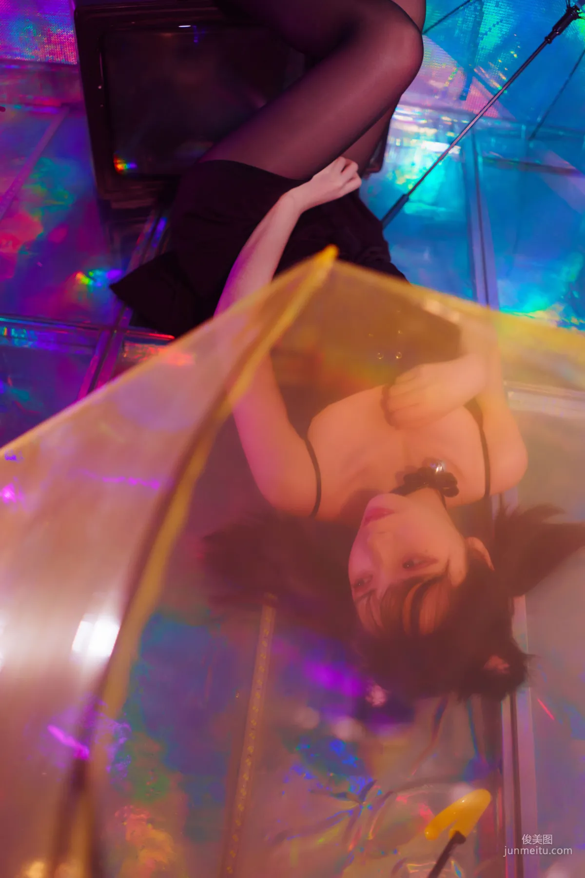 瘋貓ss《絲襪狂想曲(光)》 [蘿莉COS] 寫真集 22