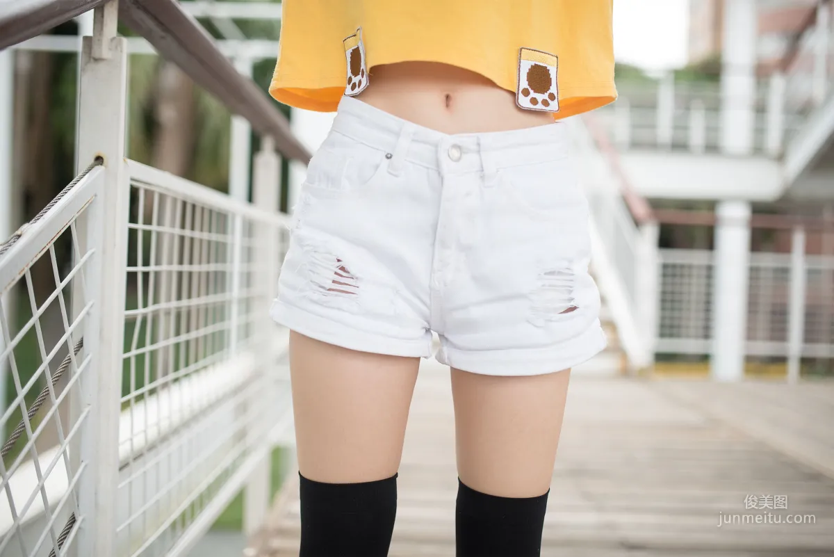 [Fengzhi Lingyu] NO.002 Black Stockings and Long Legs Photo Set photo 9