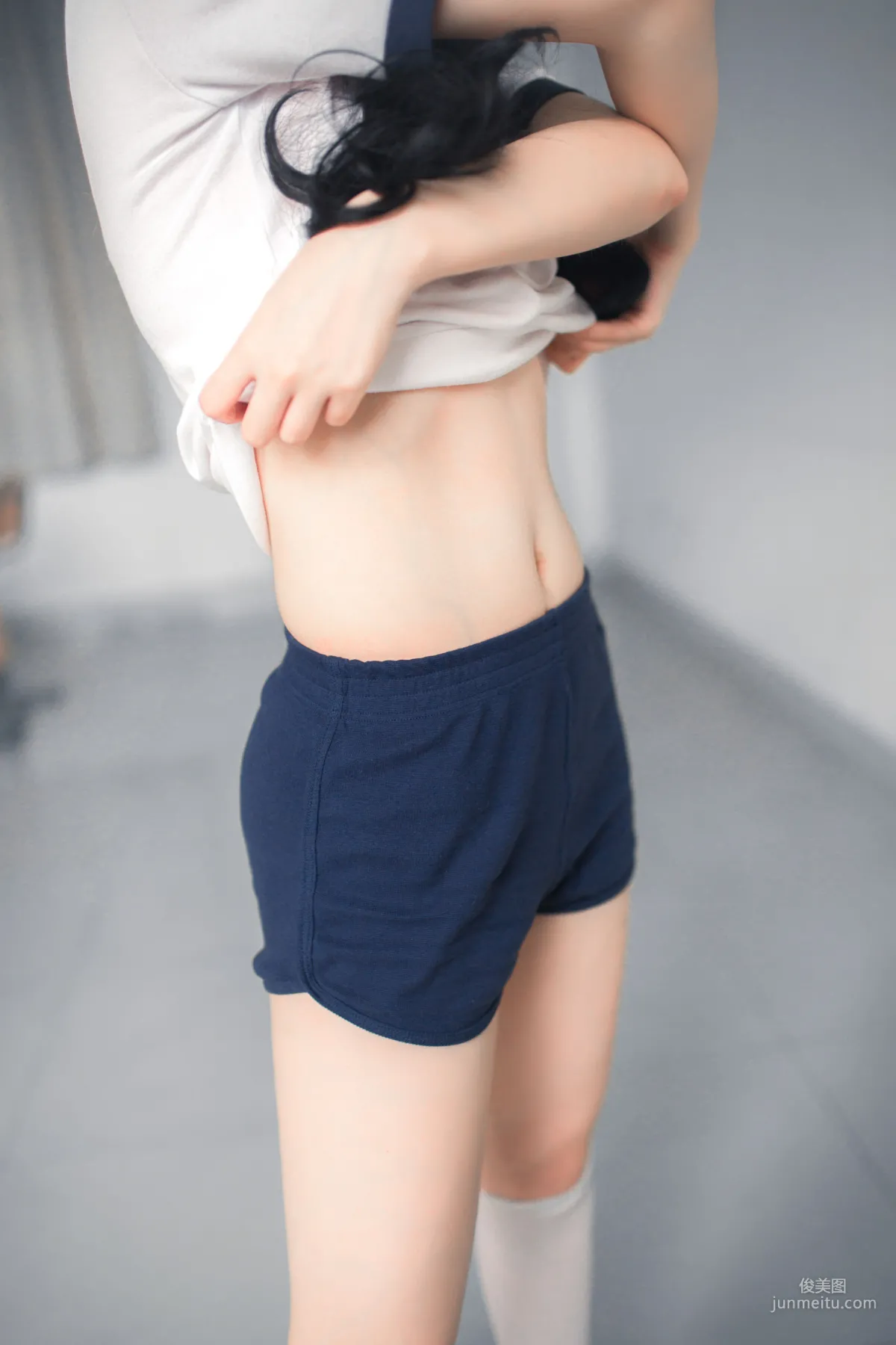 瘋貓ss《體操服白絲》 [蘿莉COS] 寫真集 35