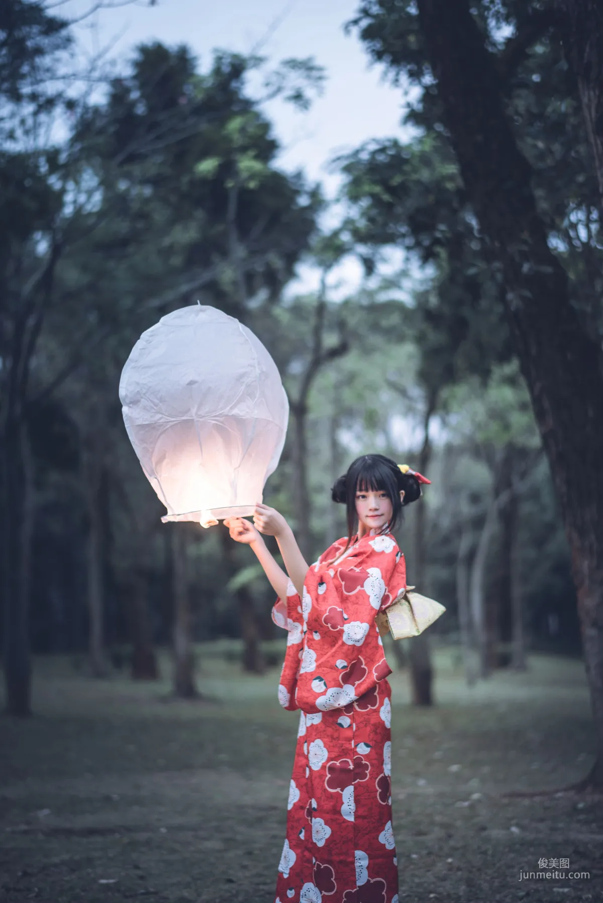 桜桃喵《夏日祭》 [蘿莉COS] 寫真集 49