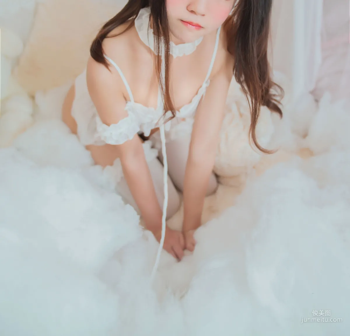 疯猫ss《喵喵睡衣》 [萝莉COS] 写真集19