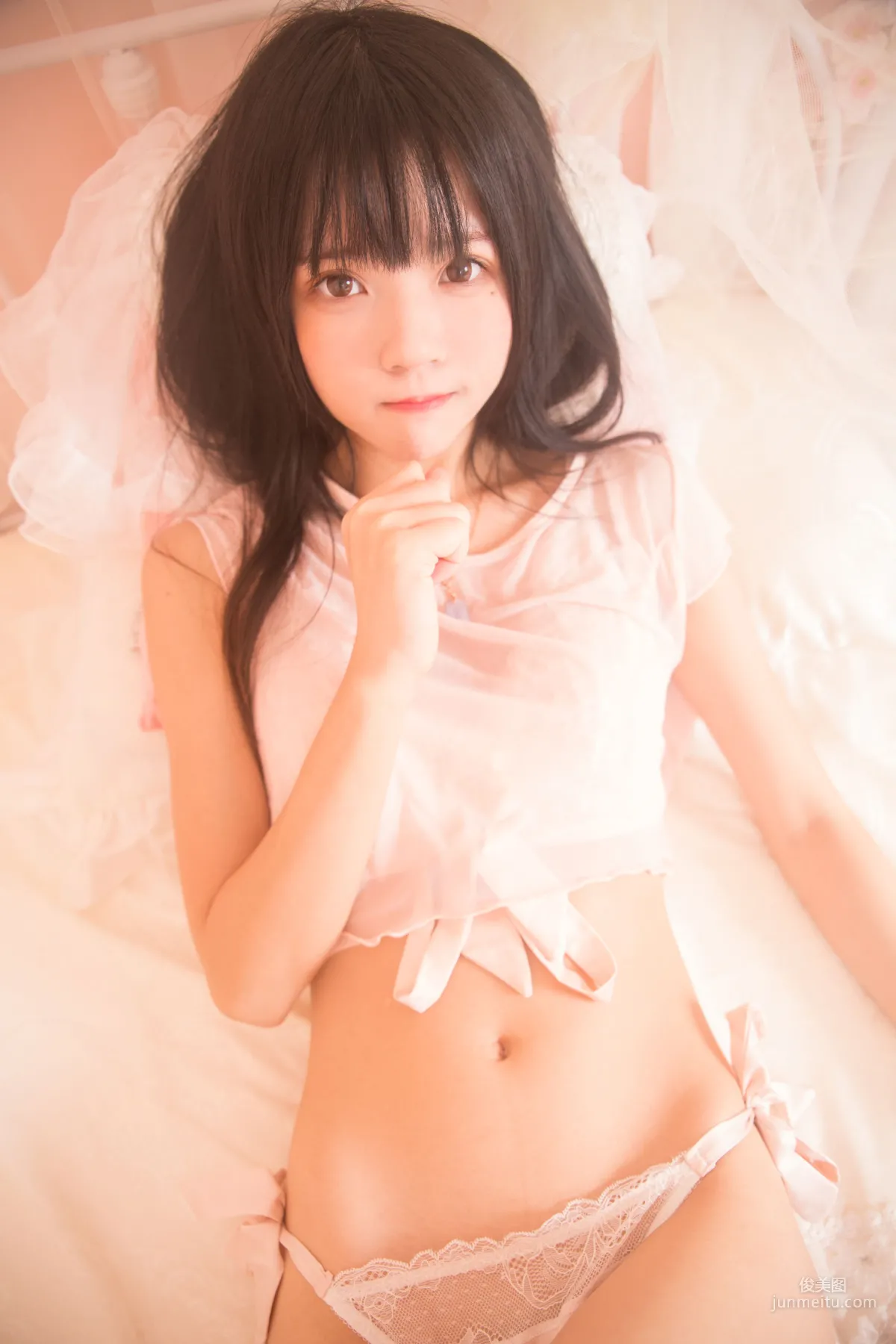 桜桃喵《雙人本》 [蘿莉COS] 寫真集 19