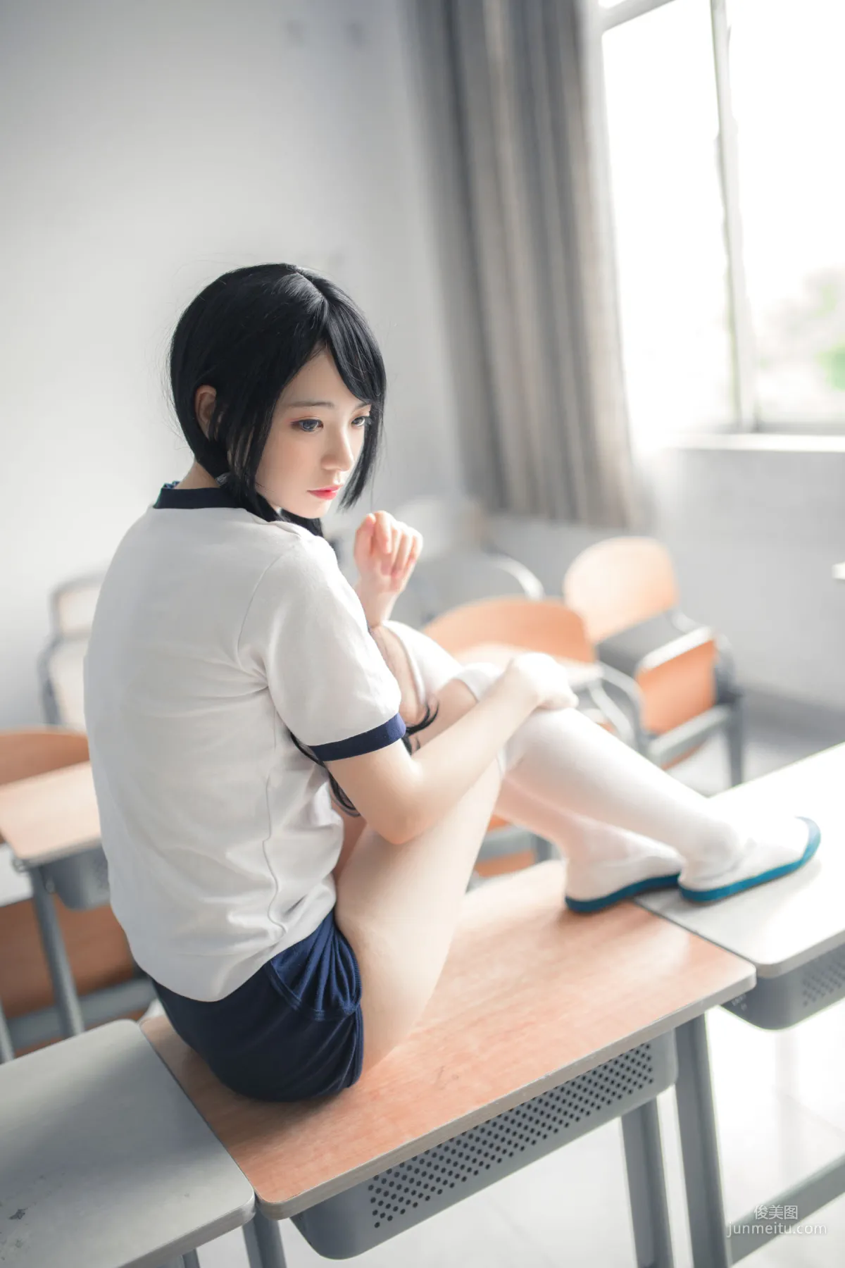 瘋貓ss《體操服白絲》 [蘿莉COS] 寫真集 23