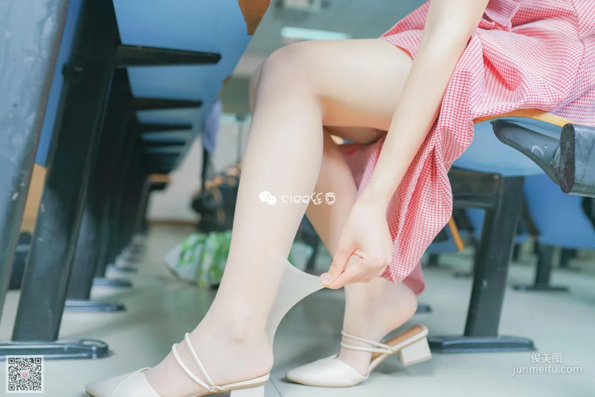 [丝意SIEE] No.302 静心 《学姐，毕业季》 写真集9
