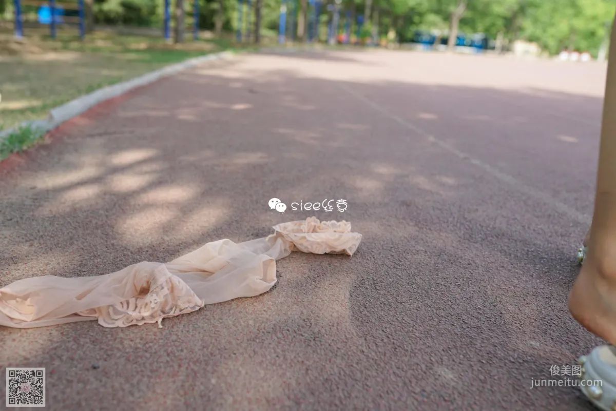 [丝意SIEE] No.299 晶晶 《操场的故事》 写真集49