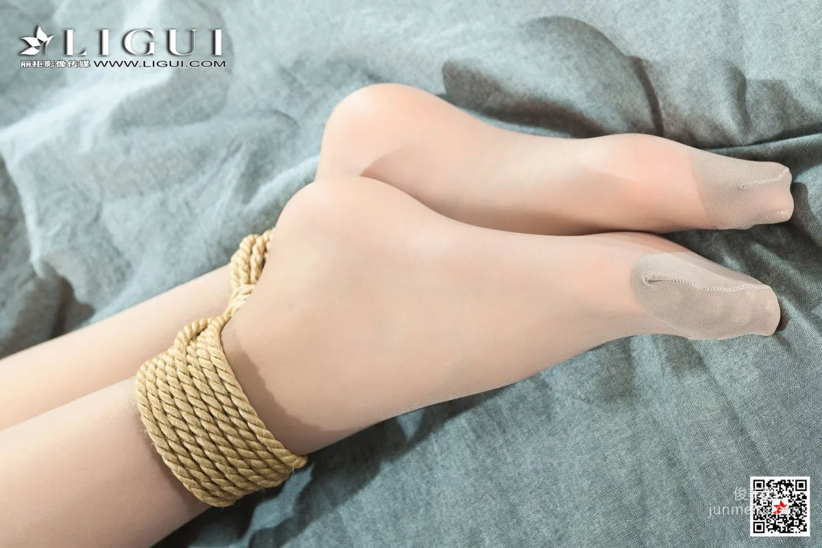 鐘情《白襯衫絲足繩藝》 [麗櫃美束Ligui] 寫真集 49