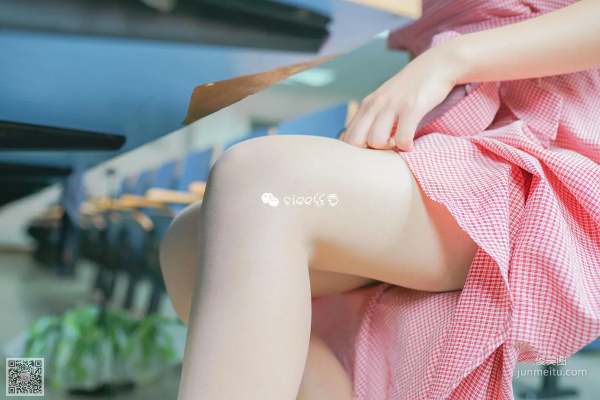 [丝意SIEE] No.302 静心 《学姐，毕业季》 写真集7