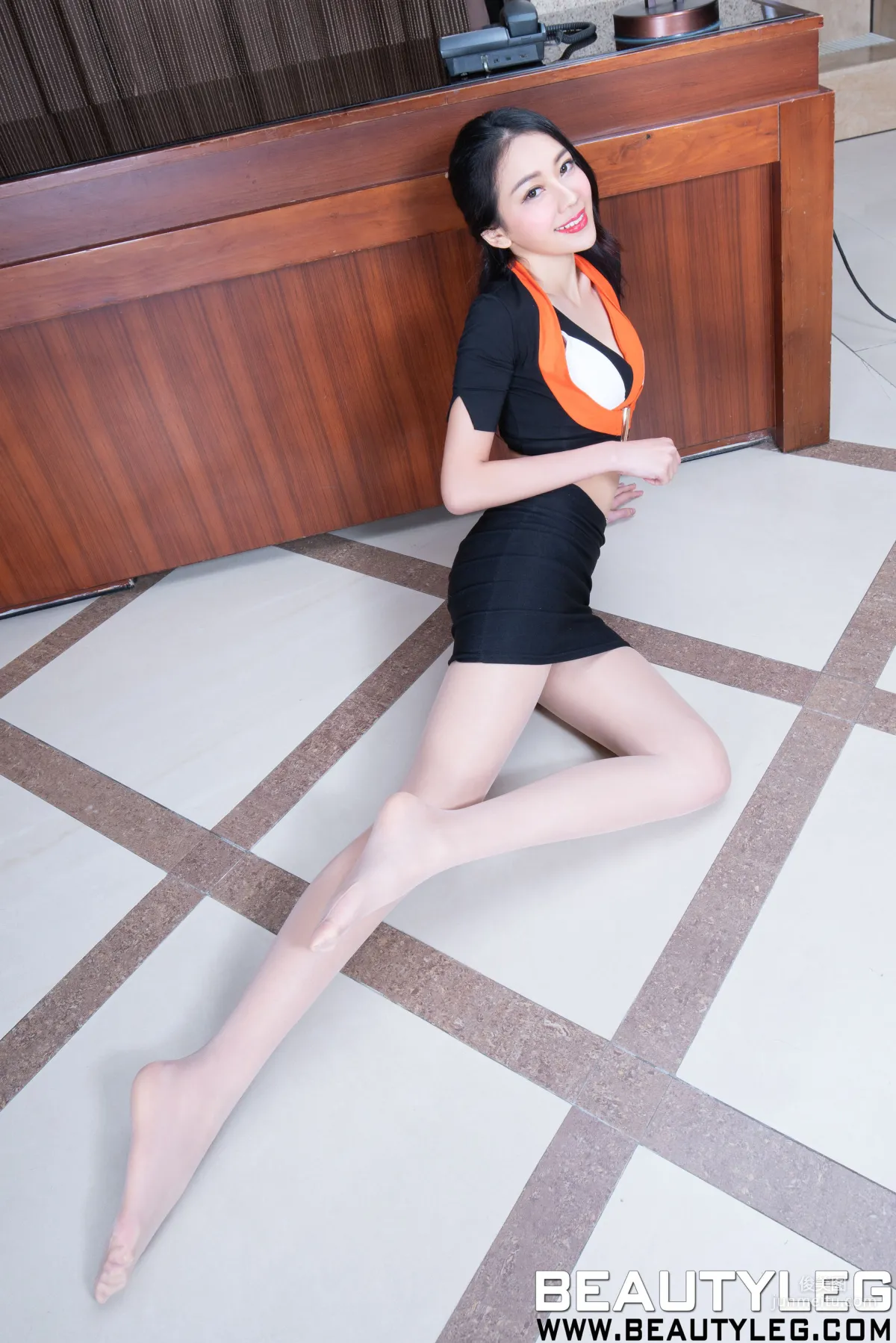 錢洪琳Jennifer《OL禦姐高跟美腿》 [Beautyleg] No.1787 寫真集 31