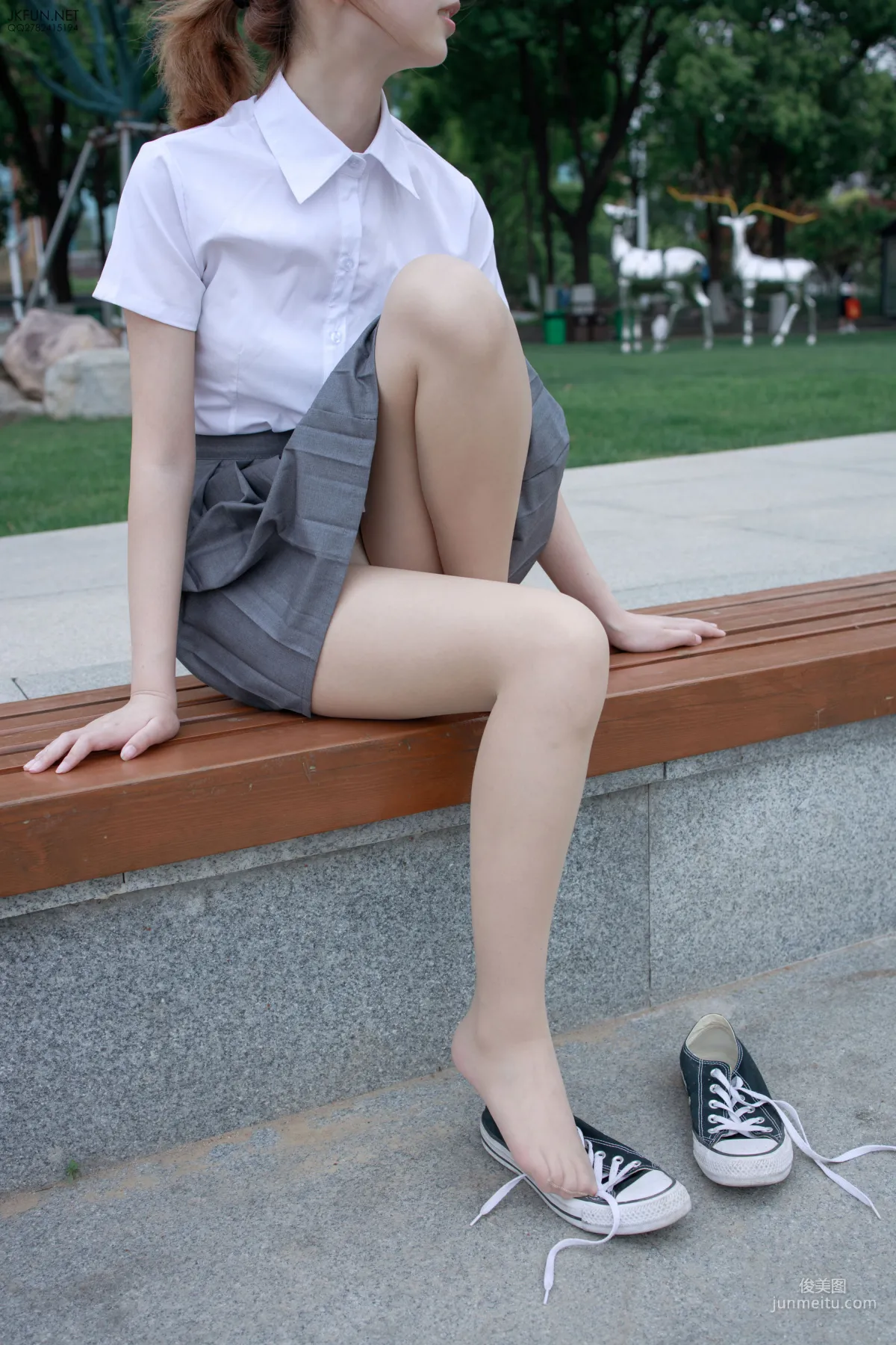 卉子《10D肉丝》 [森萝财团] JKFUN-005 写真集19