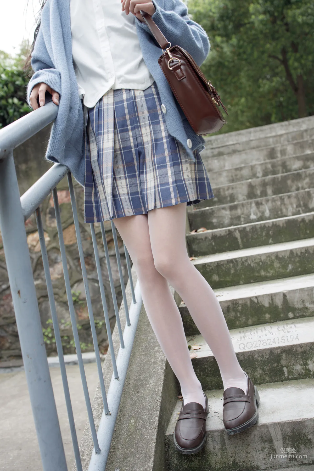 甜米《春游》 [森萝财团] JKFUN-003 萝莉丝袜写真集3