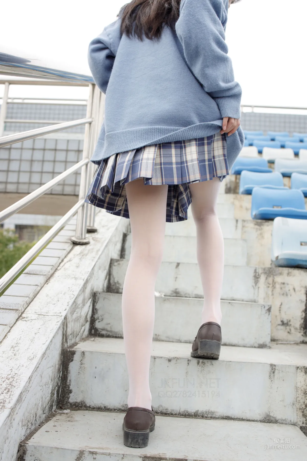 甜米《春遊》 [森蘿财團] JKFUN-003 蘿莉絲襪寫真集 20