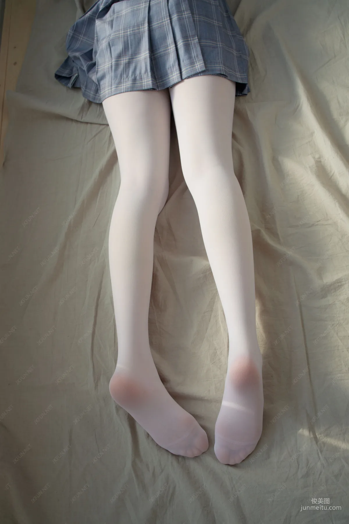 Aika《可爱学妹丝足》 [森萝财团] JKFUN-002 写真集8