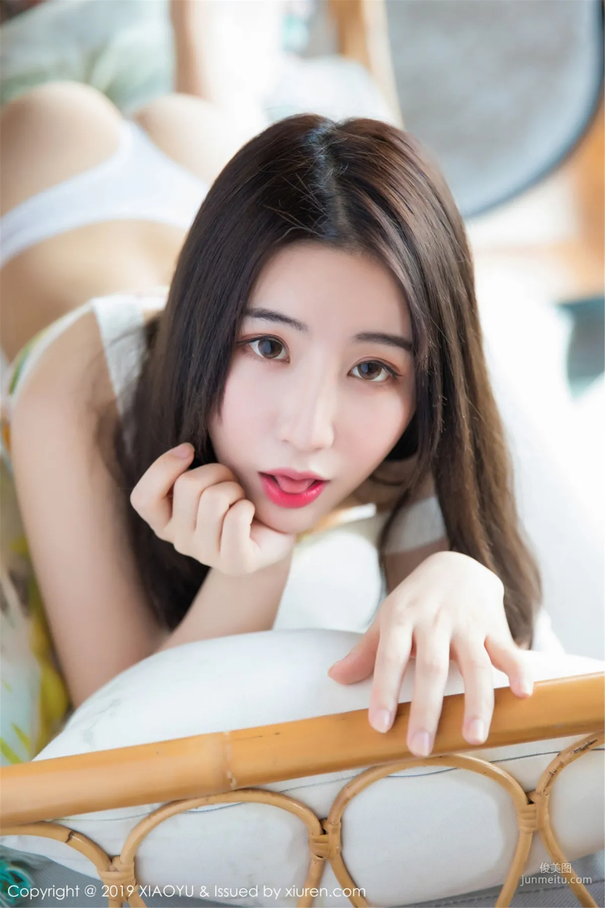Fei Yueying-Cherry, Towering Snow Peaks + Round Curves Faintly Visible [XIAOYU] Vol.090 Photo Set photo 12