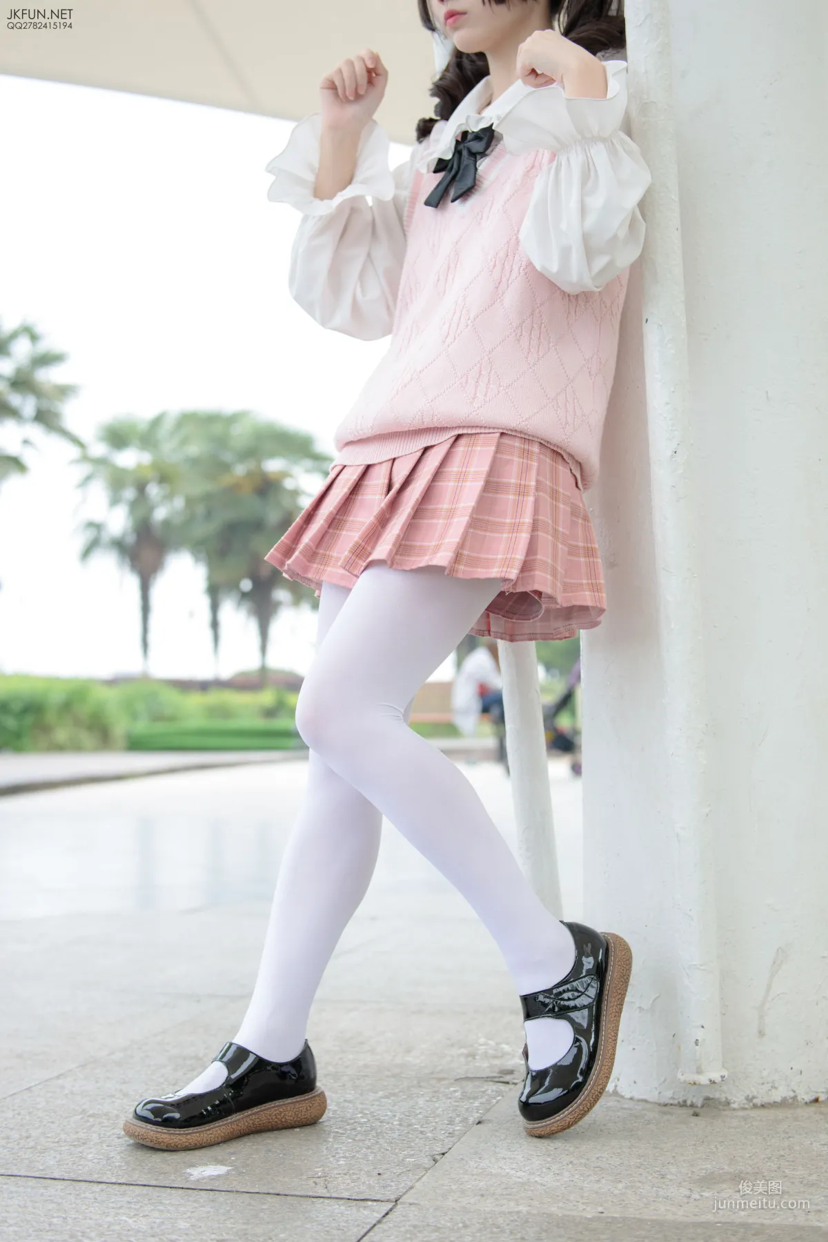 默陌《80D白丝》 [森萝财团] JKFUN-007 写真集37