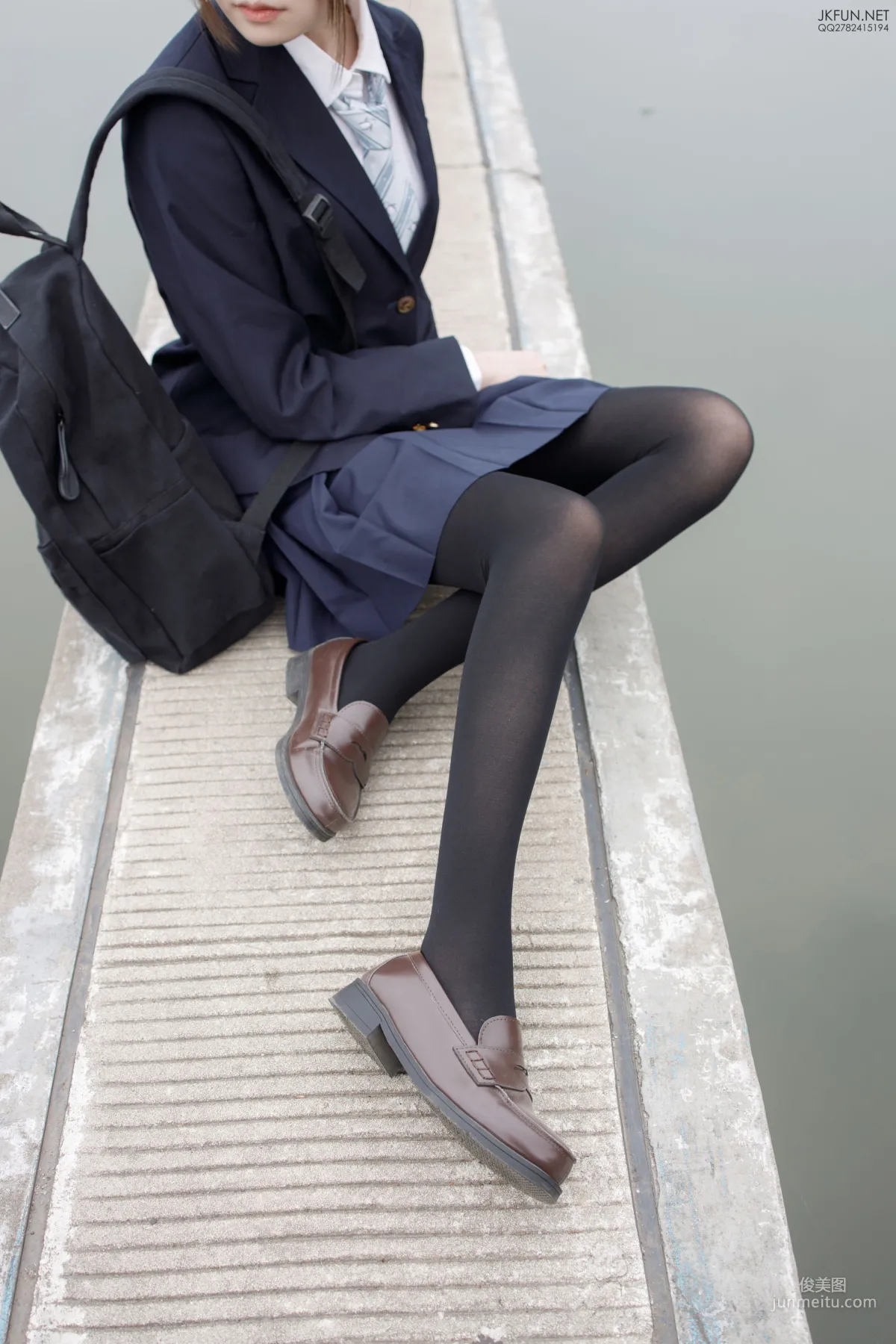 Aika《日系黑丝》 [森萝财团] JKFUN-006 写真集27