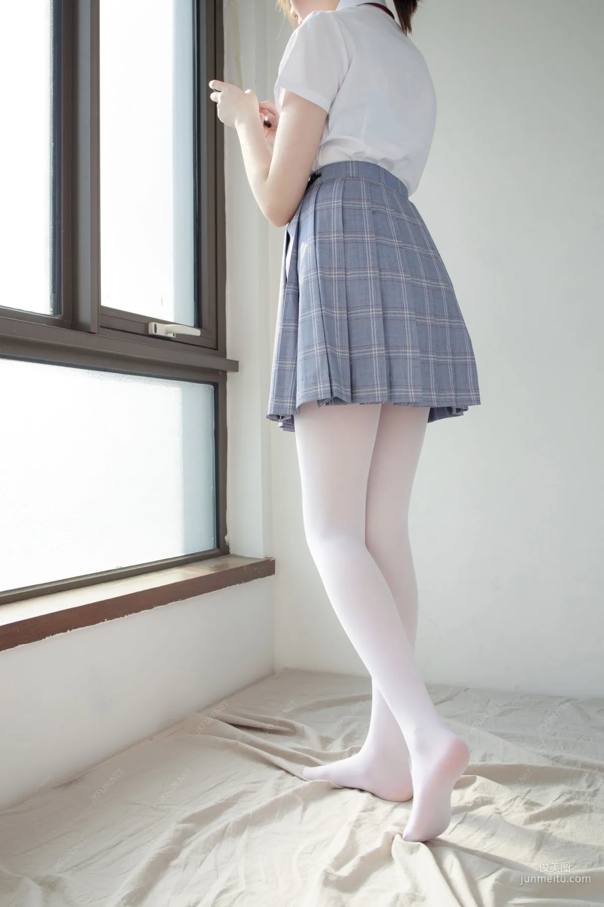 Aika《可爱学妹丝足》 [森萝财团] JKFUN-002 写真集2
