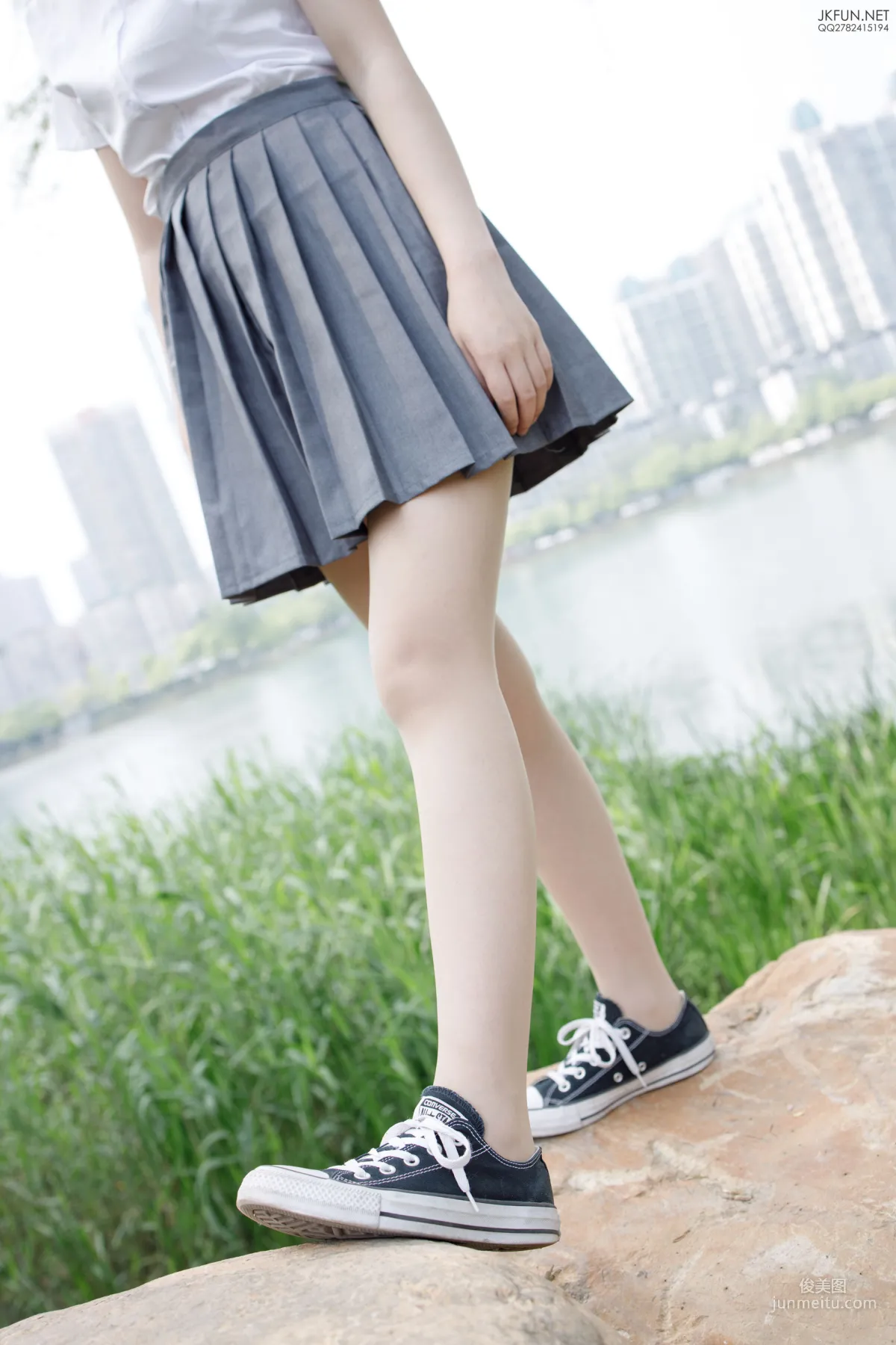 卉子《10D肉丝》 [森萝财团] JKFUN-005 写真集40