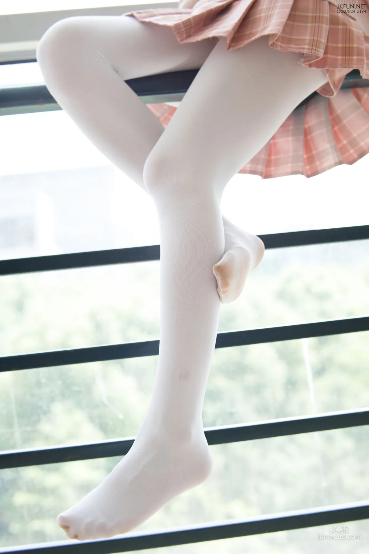 默陌《80D白丝》 [森萝财团] JKFUN-007 写真集90