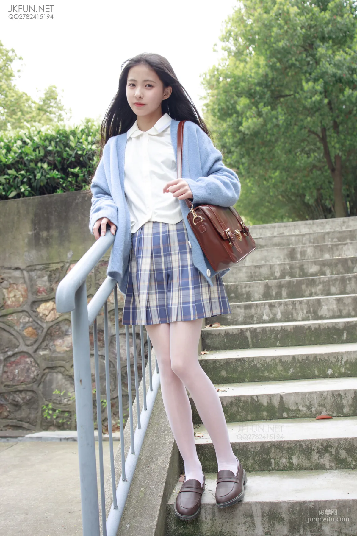 甜米《春游》 [森萝财团] JKFUN-003 萝莉丝袜写真集5