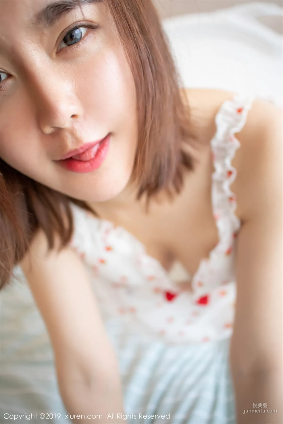 Yomi Youmi 《Cute and Playful, When the Peach Ripens, Kawaii》 [XiuRen] No.1471 Photo Set photo 17