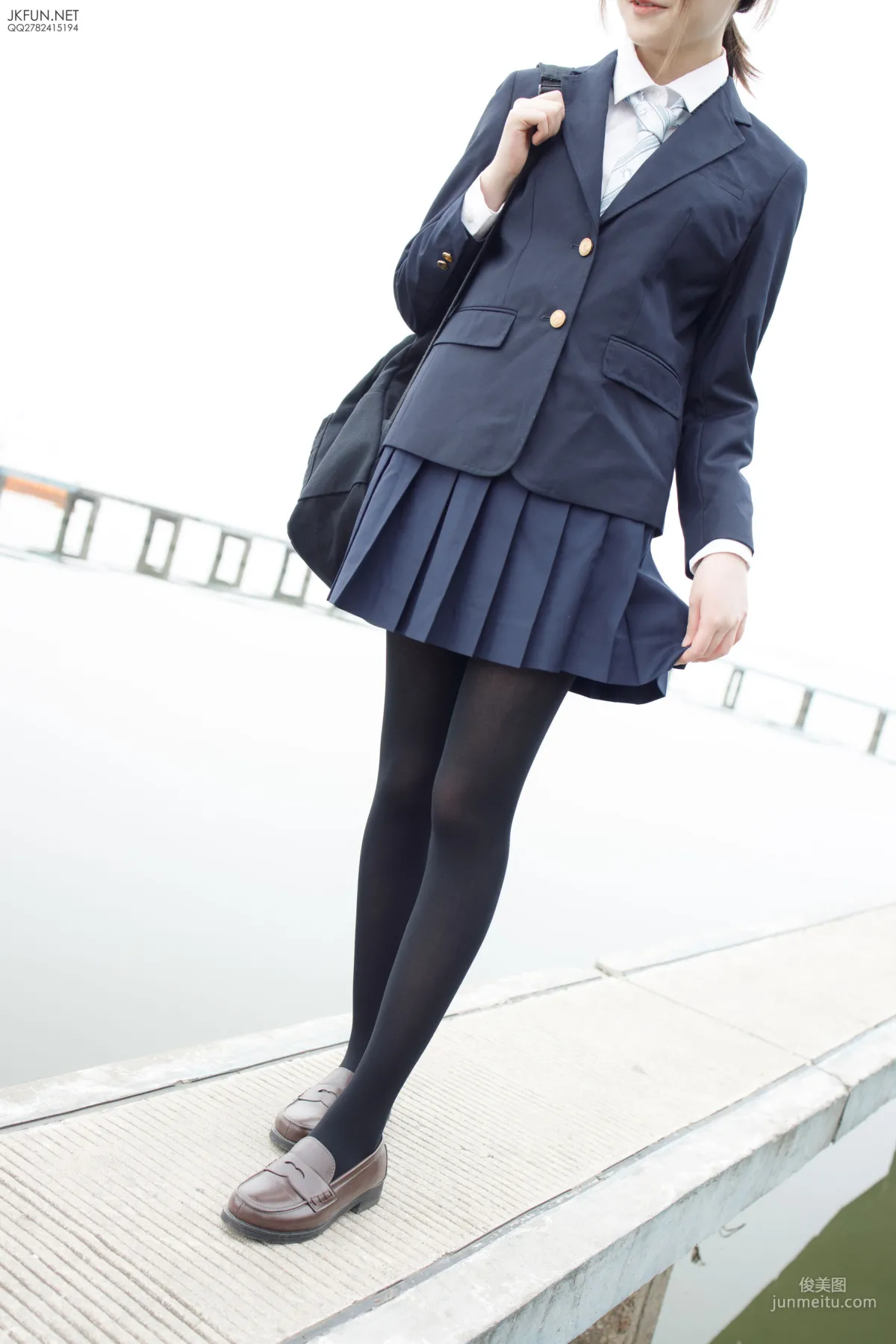 Aika《日系黑丝》 [森萝财团] JKFUN-006 写真集64