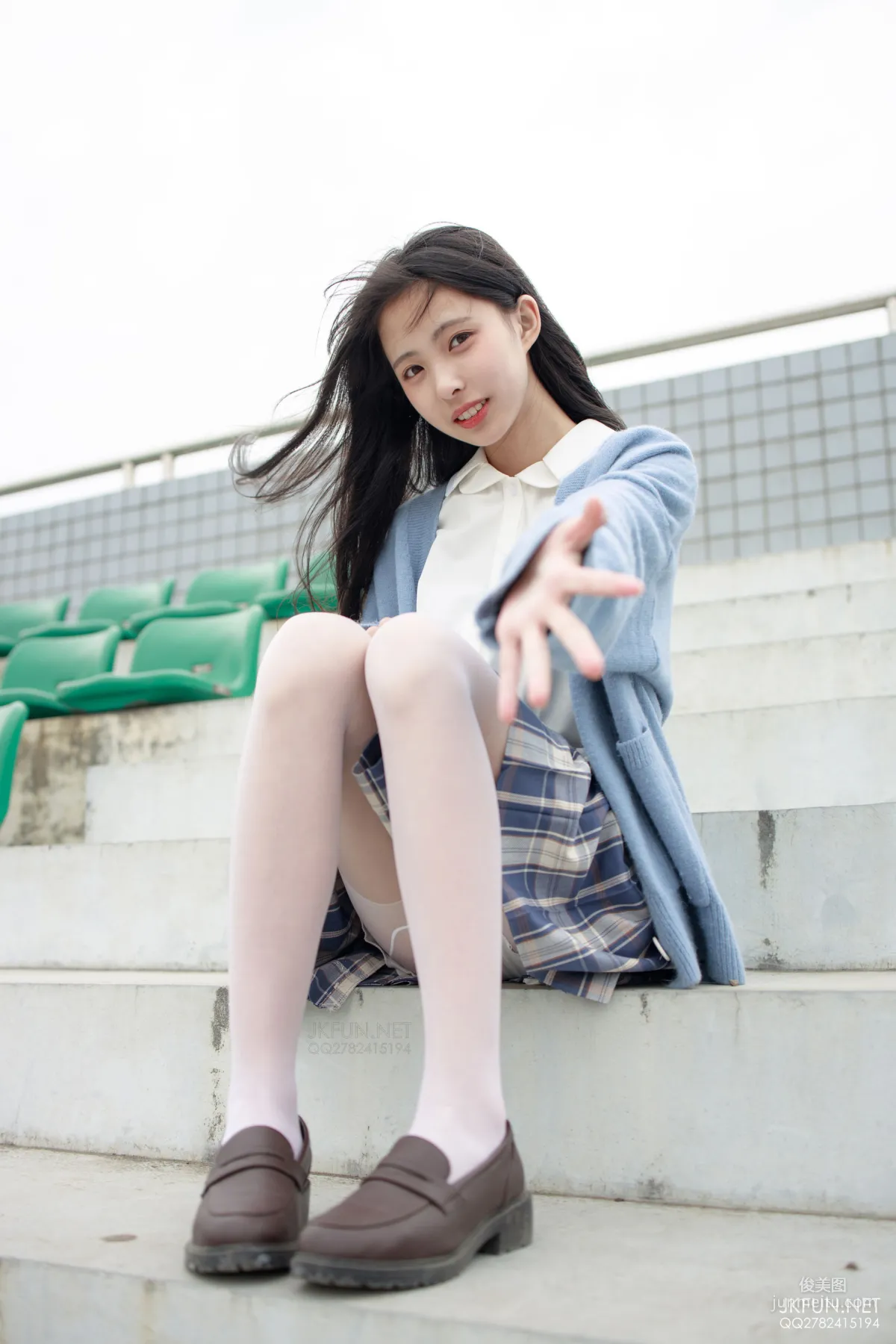 甜米《春遊》 [森蘿财團] JKFUN-003 蘿莉絲襪寫真集 63