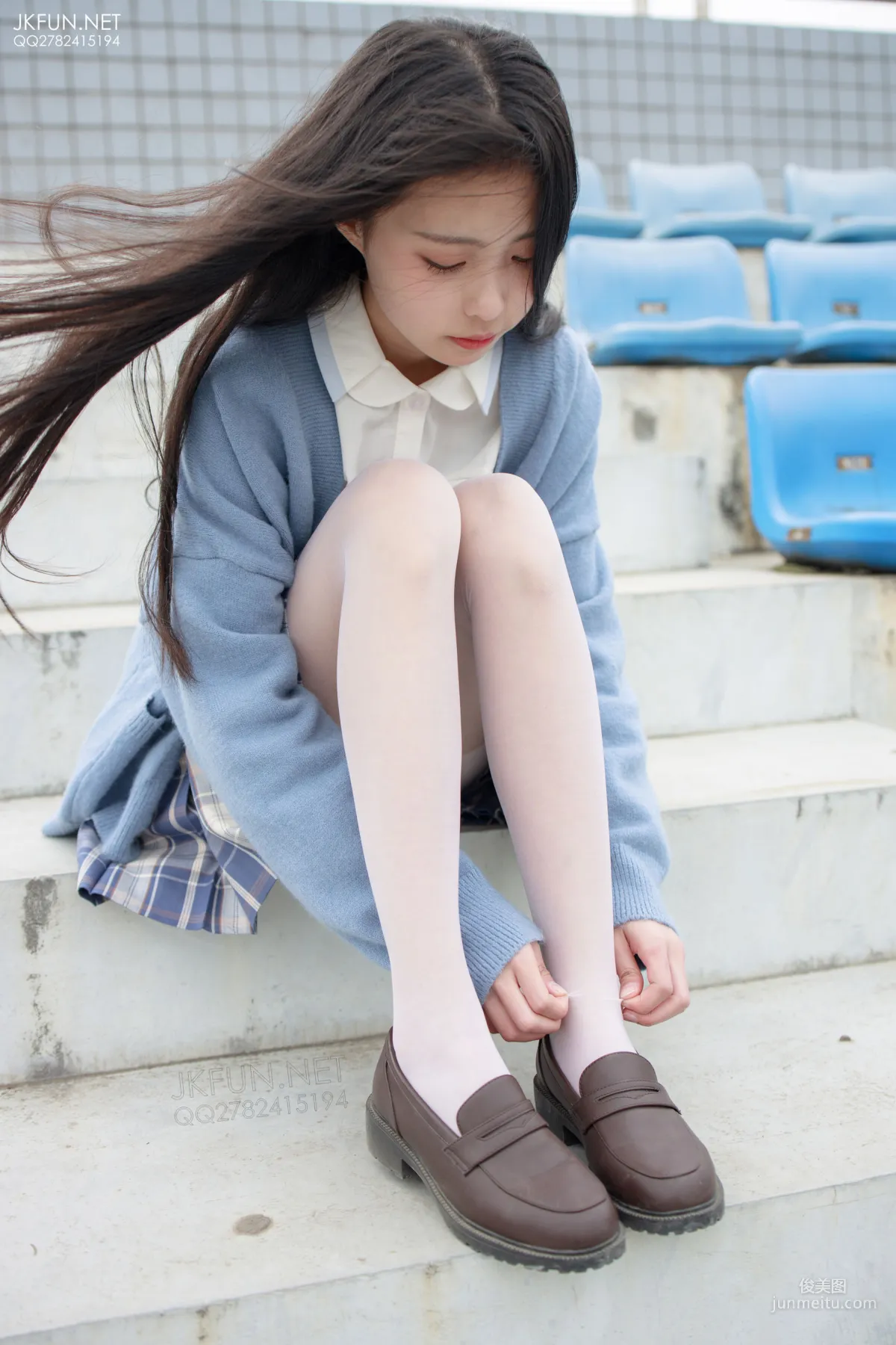 甜米《春遊》 [森蘿财團] JKFUN-003 蘿莉絲襪寫真集 54