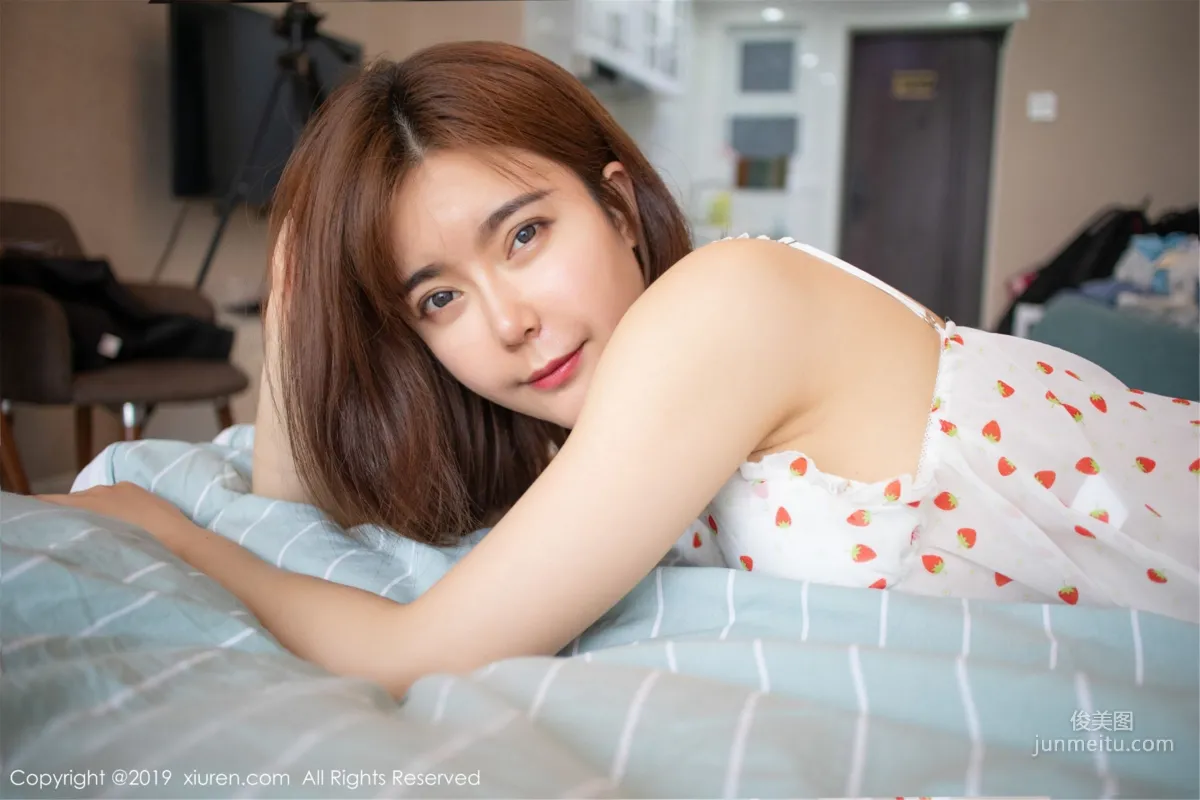 Yomi Youmi 《Cute and Playful, When the Peach Ripens, Kawaii》 [XiuRen] No.1471 Photo Set photo 20