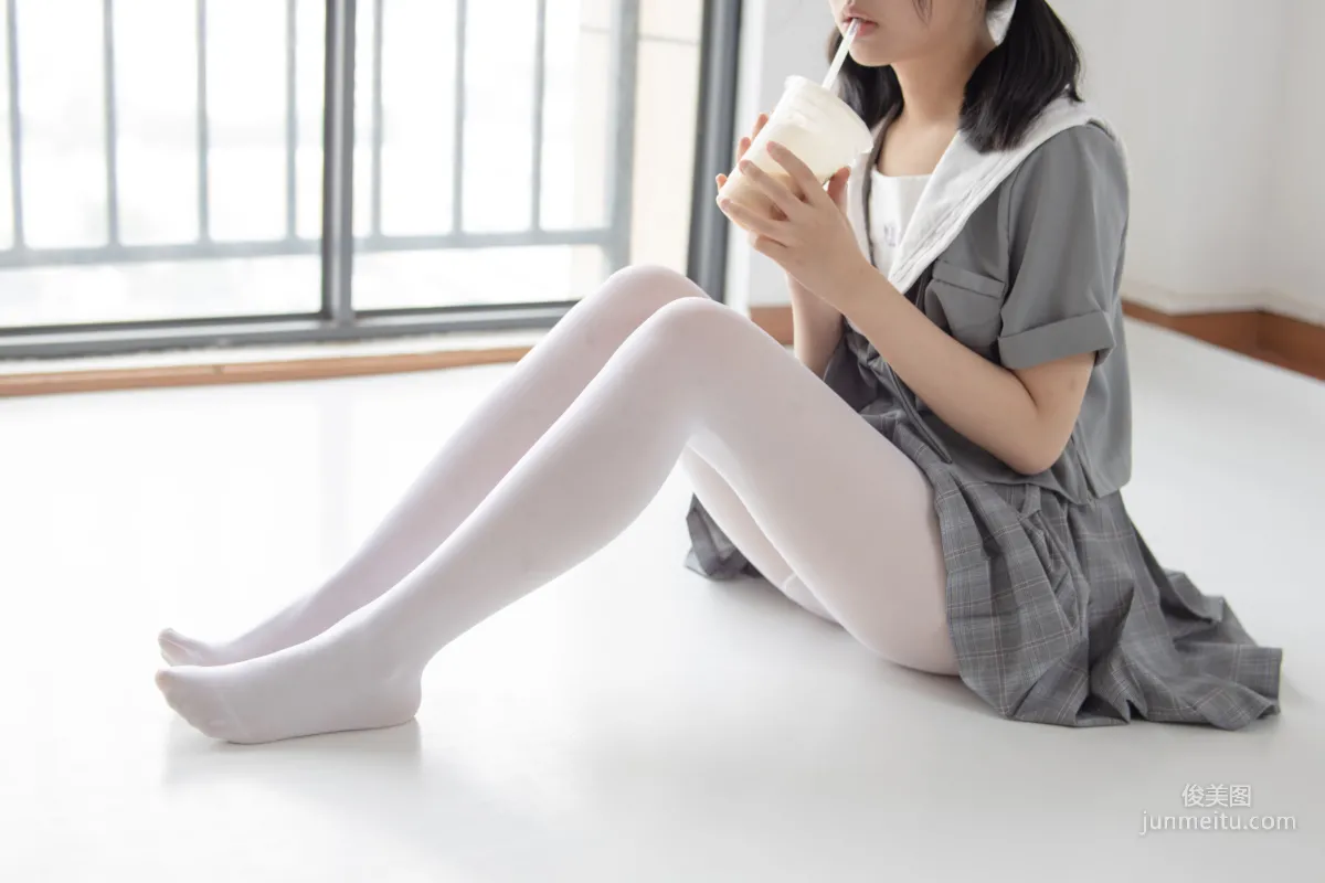白丝小可爱 [森萝财团] JKFUN-013 萝莉丝袜写真集129