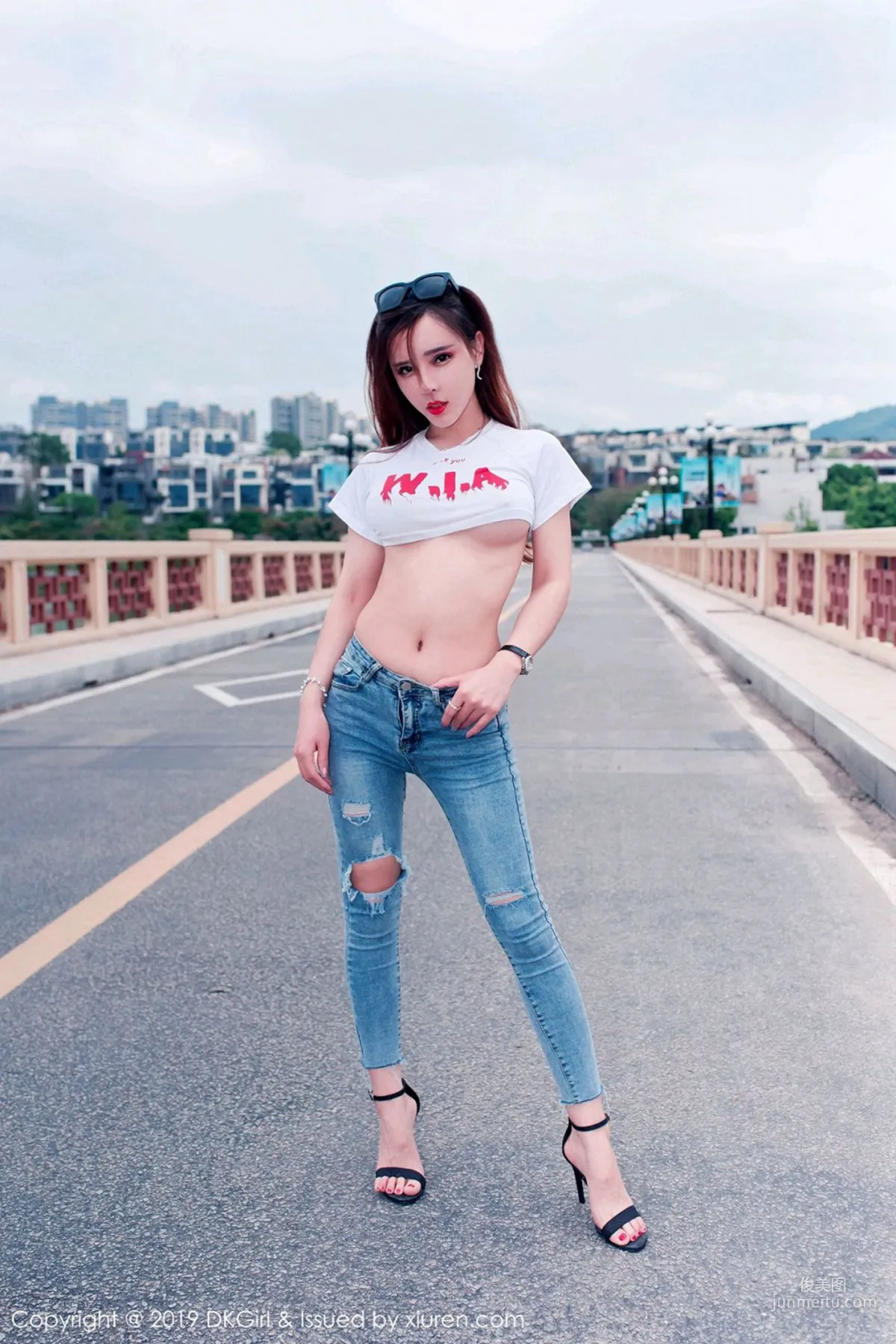 Ai Xiaoqing "Outdoor Open-Air Shoot Series, Vacuum Performance" [DKGirl] Vol.108 Photo Set photo 19