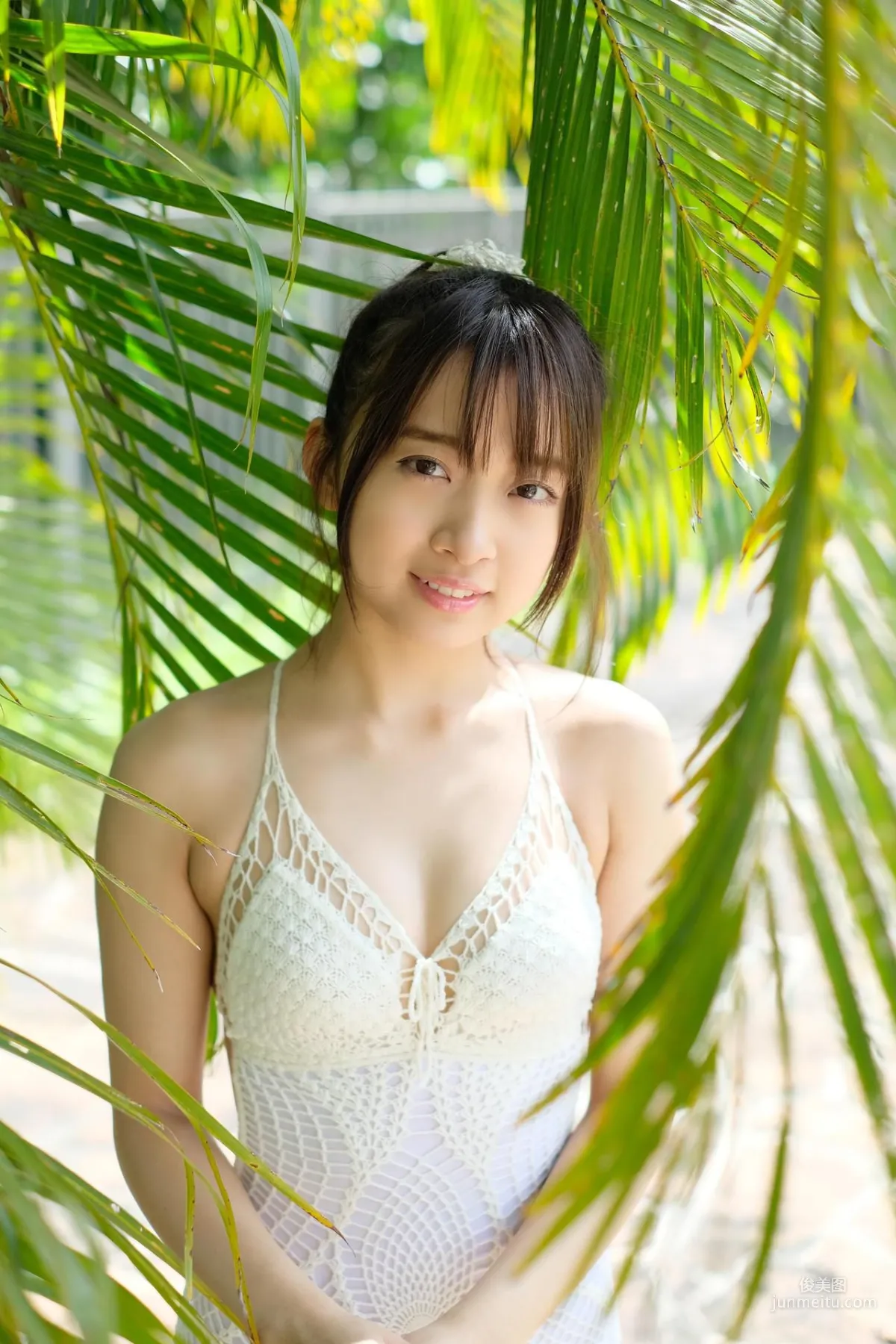 渡邉幸愛《はじめまして、こうめです。》[PB] 寫真集 47