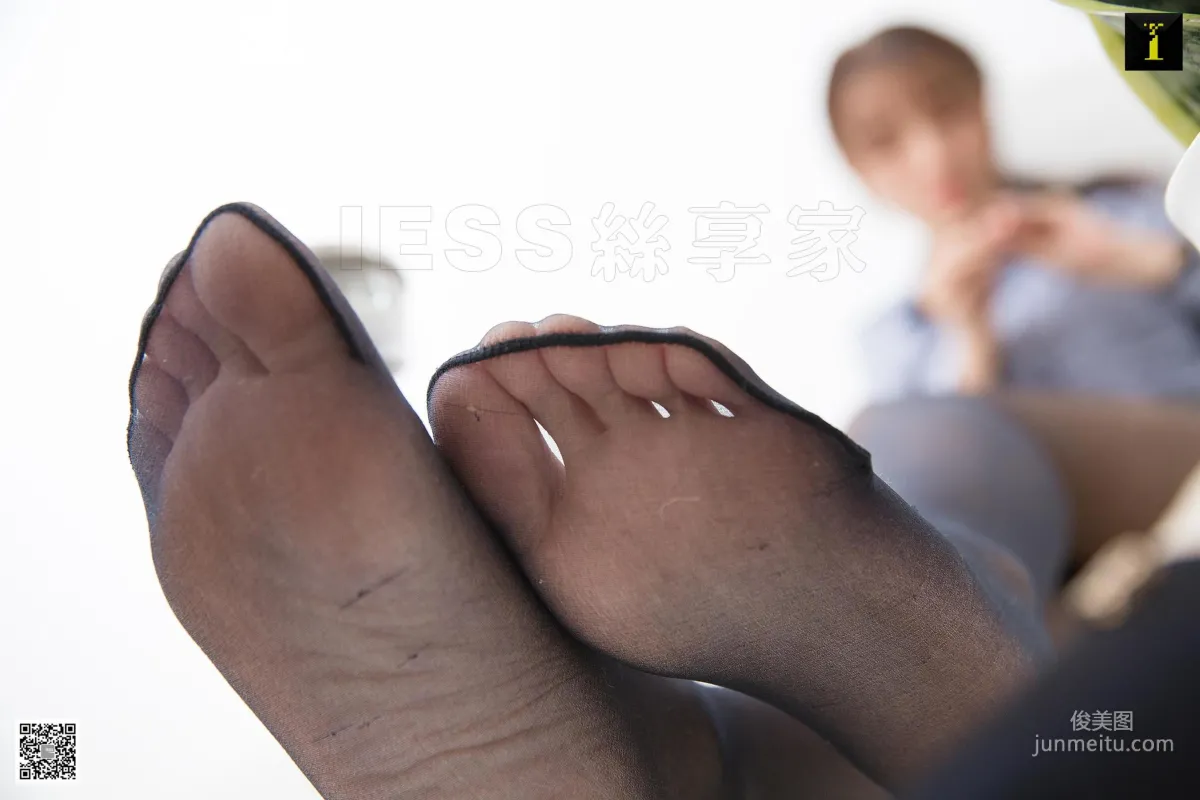 模特婉萍 《婉萍下班換襪》 [異思趣向IESS] 寫真集 82