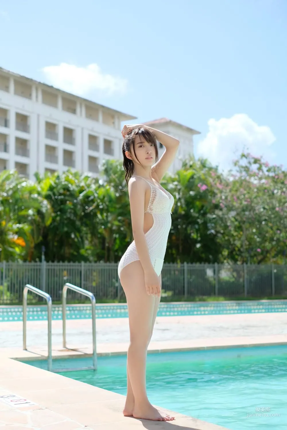 渡邉幸愛《はじめまして、こうめです。》[PB] 寫真集 60