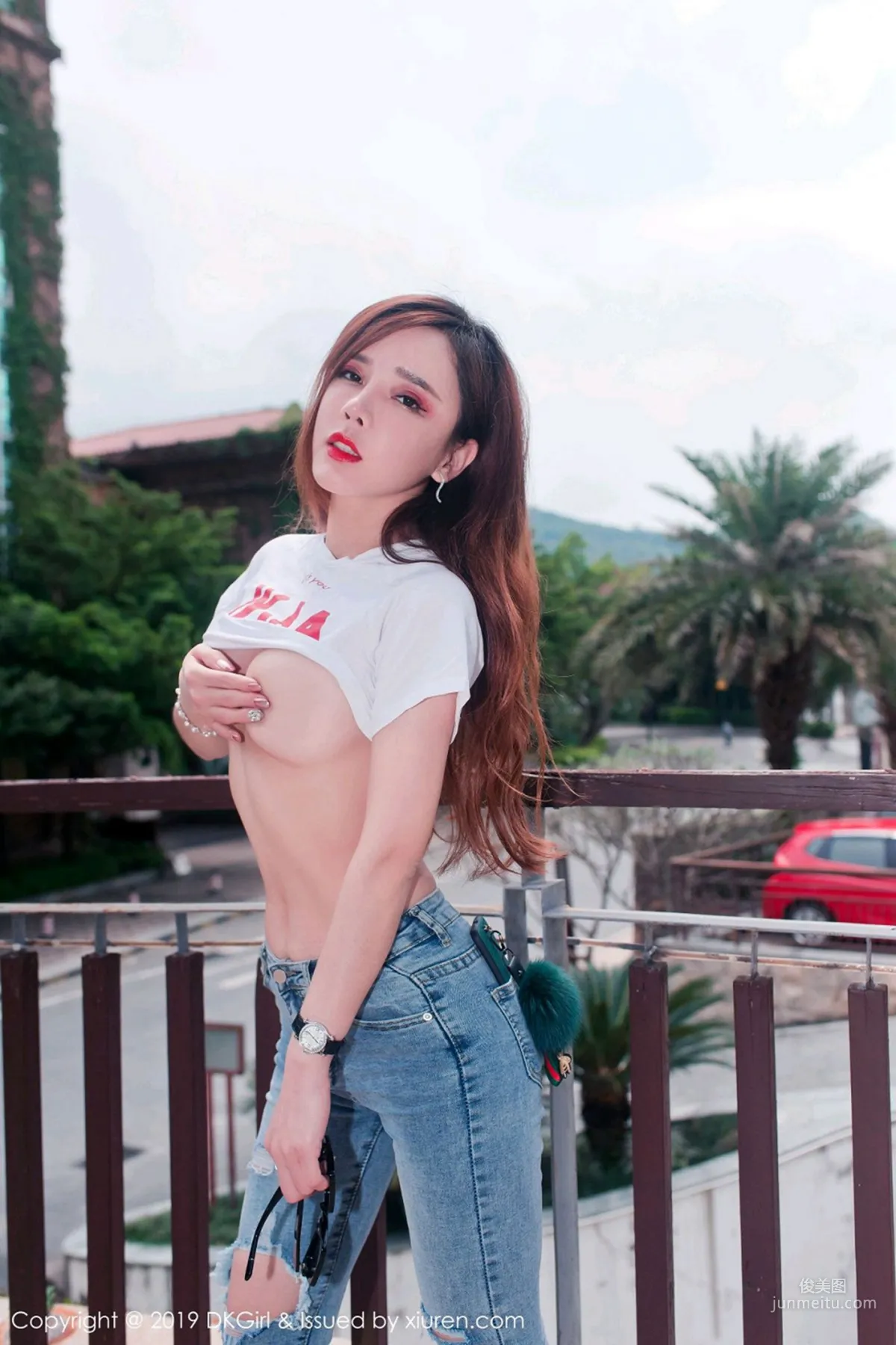 Ai Xiaoqing "Outdoor Open-Air Shoot Series, Vacuum Performance" [DKGirl] Vol.108 Photo Set photo 7