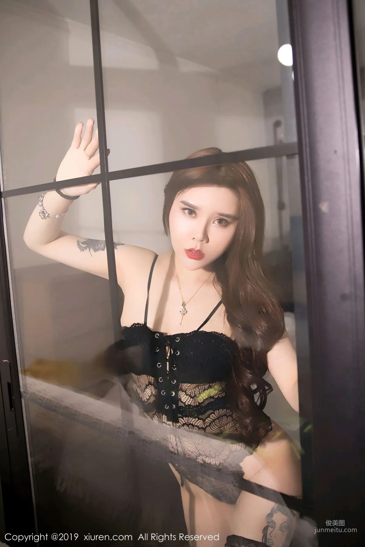 Ai Lisha Abnormally Tempting Curves Temptation [XiuRen] No.1515 Photo Set photo 34