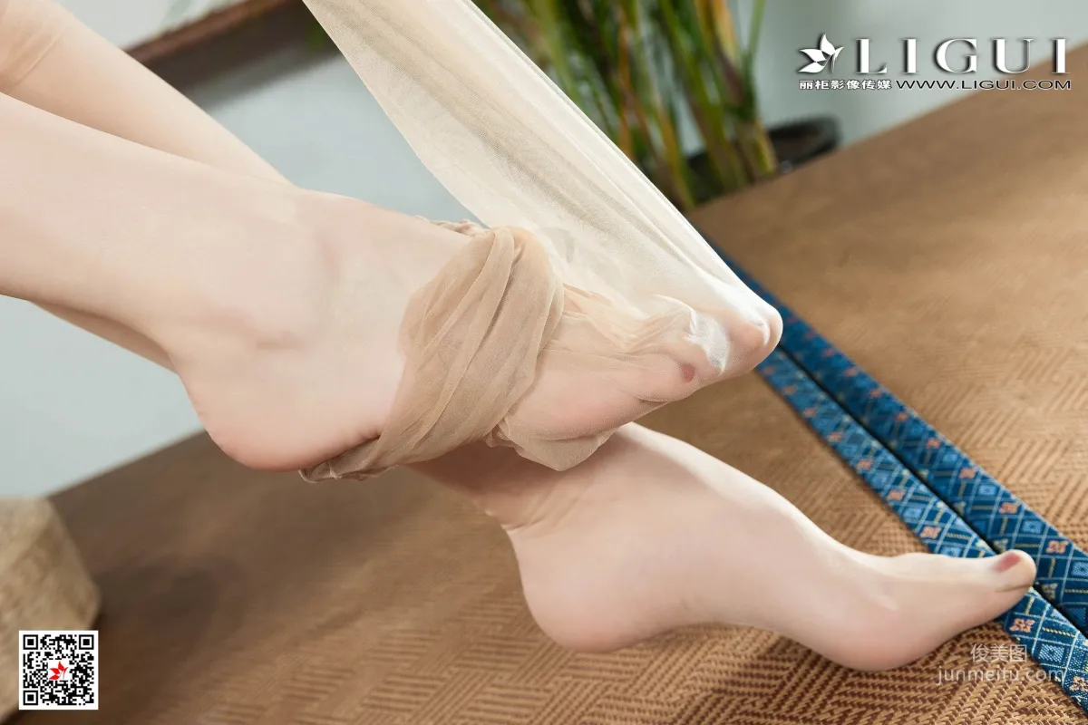 Tu Zi 'Kimono Fruit Silk Feet Seduction' [Ligui] Stockings and Jade Feet Photo Set photo 81