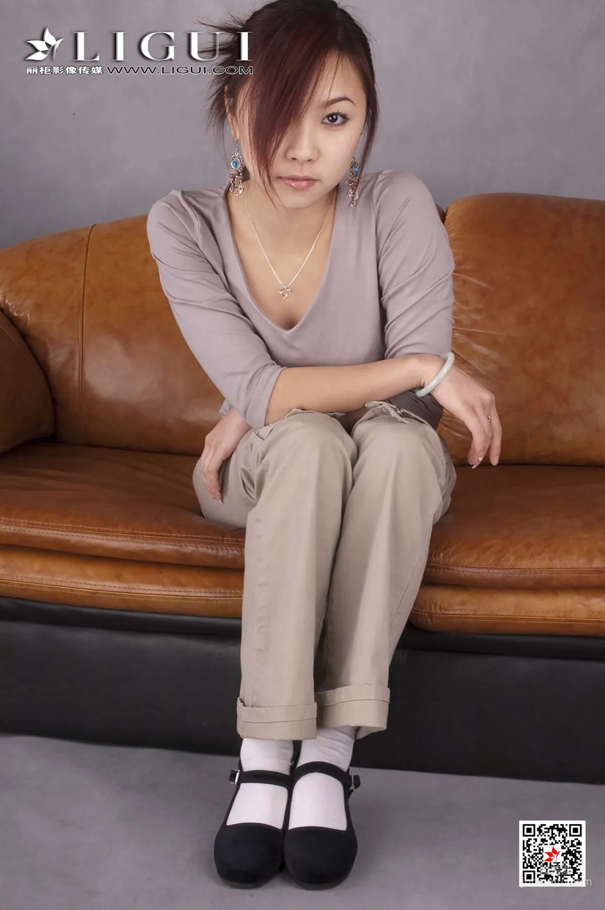雅詩《複古美腳》 [麗櫃Ligui] 網絡麗人 寫真集 45