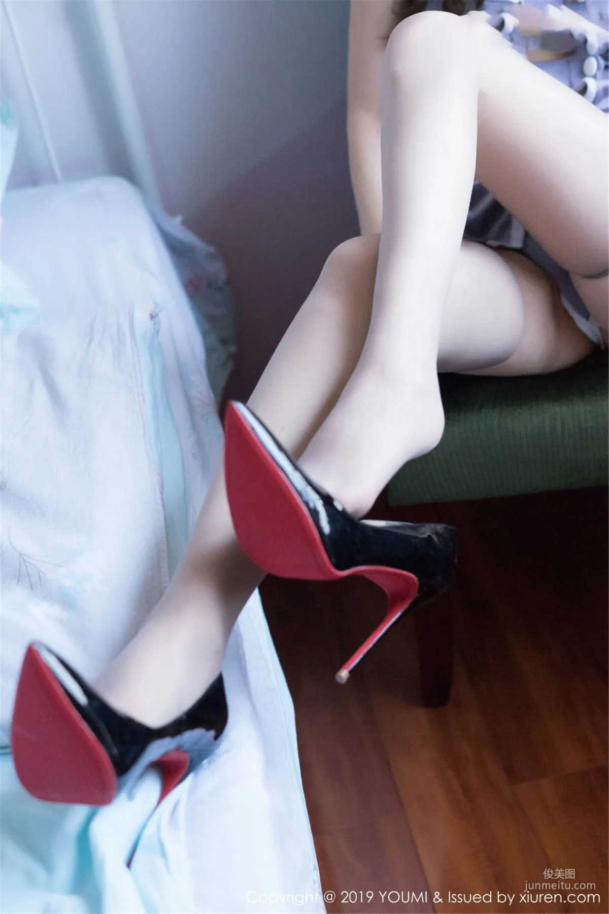 Sun Mengyao V "Uniform OL and Seductive Lingerie, Sexy Body Beneath, Delicately Beautiful" [YouMi] Vol.326 Photo Set photo 10