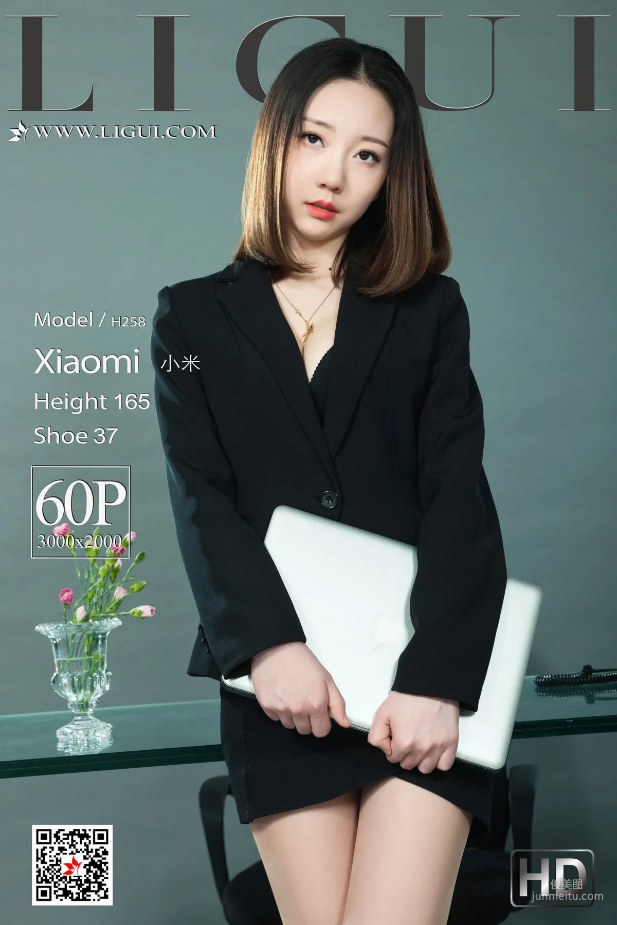 模特小米《肉丝OL女郎》 [丽柜Ligui] 美腿丝足写真集1