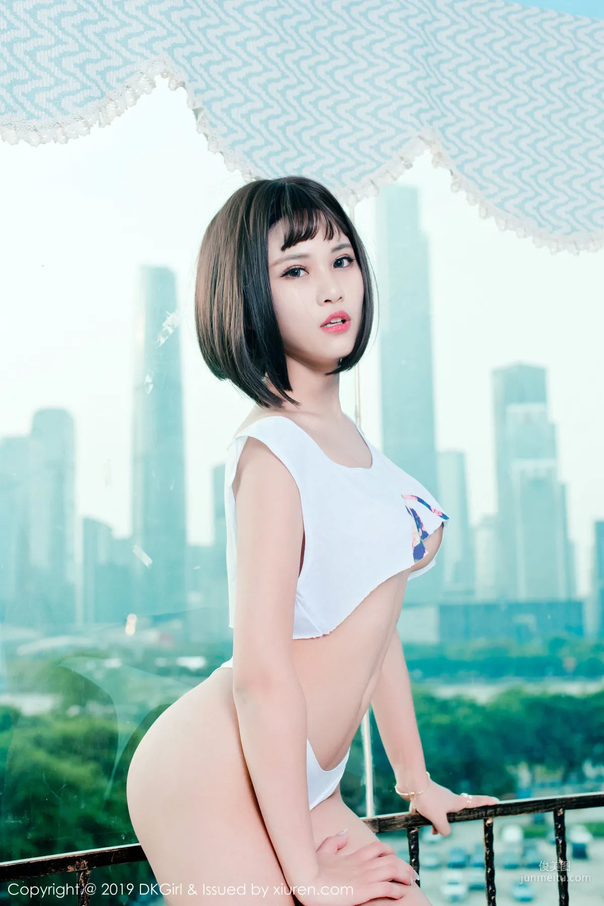 Meng Baoer BoA "Big Bust Baby Face Playful Sexy Outfits" [DKGirl] Vol.106 Photo Set photo 37