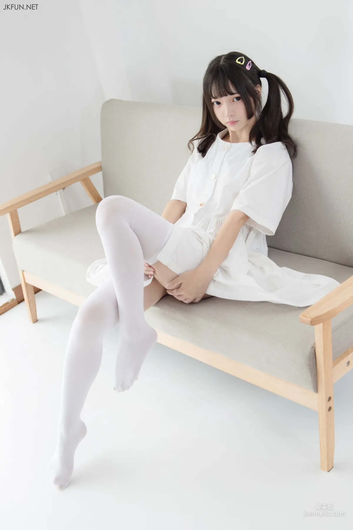 默陌《白衣飄飄的年代》 [森蘿财團] JKFUN-014 蘿莉絲襪寫真集 10
